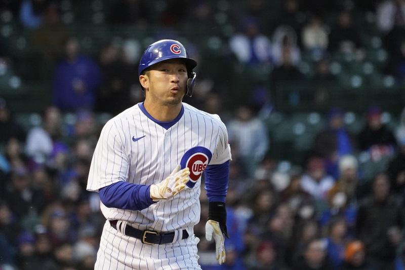 Suzuki homers to extend hot start, Cubs beat Rockies 6-4