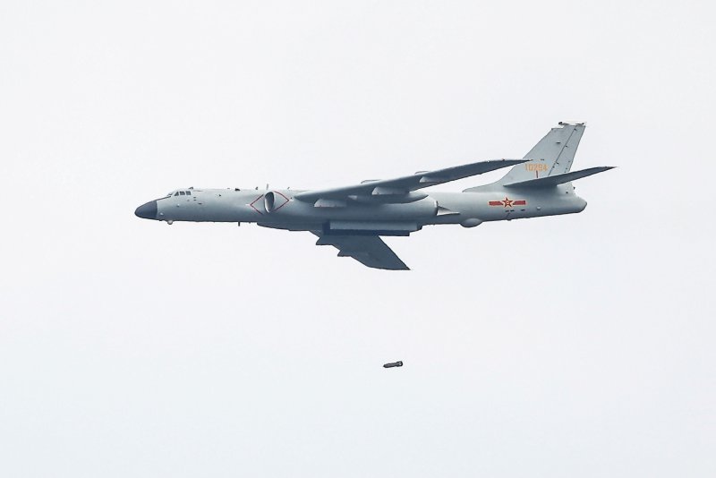 Chinese Bombers Pass between Okinawa Islands - The Japan News