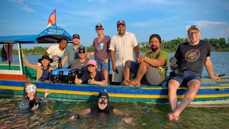 Cambodia: Big-name divers explore deepest Mekong pools in key survey ...