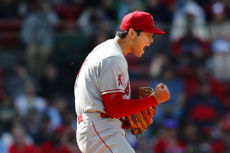 Baseball: Tanaka fans 9, Ohtani sits in Yankees 11-1 win over Angels