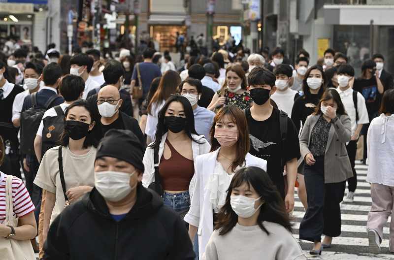 Tilstedeværelse Kostume Bliv såret Govt: No mask needed indoors if social distancing maintained - The Japan  News