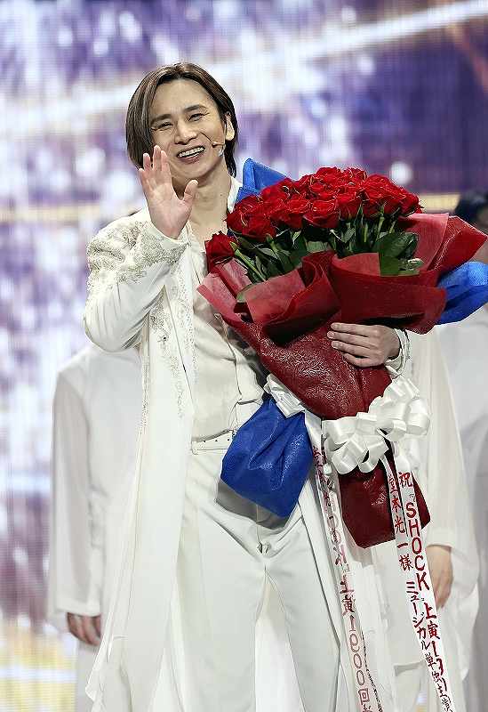 Koichi Domoto celebrates 1,900th appearance playing lead in 'SHOCK