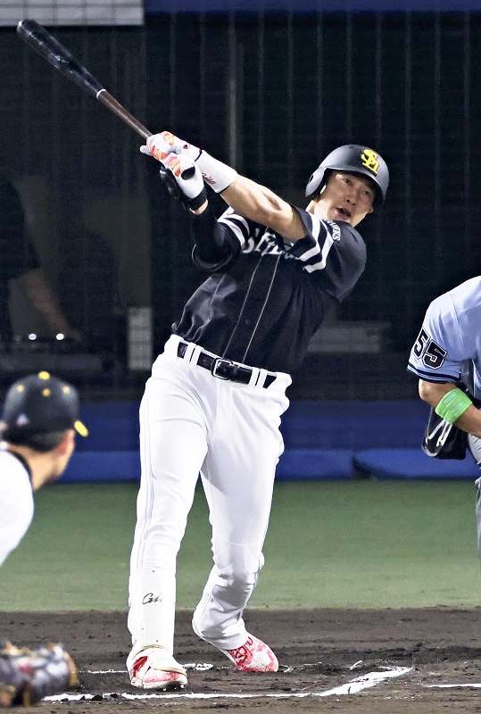 Otani homers as Fighters complete sweep of Hawks - The Japan Times