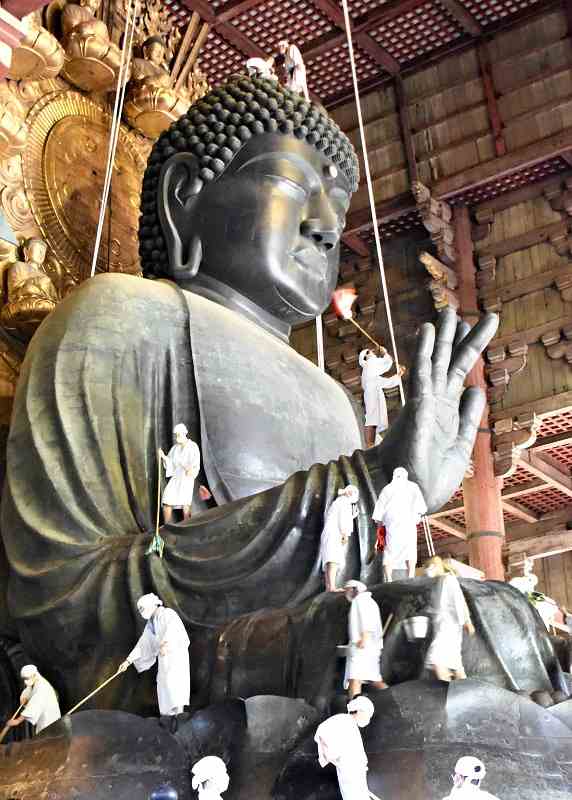 Nara Ritual Refreshes Great Buddha The Japan News   986959 