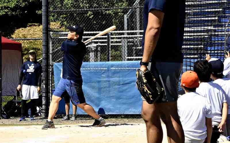 Hideki Matsui holds baseball class in N.Y. - The Japan News