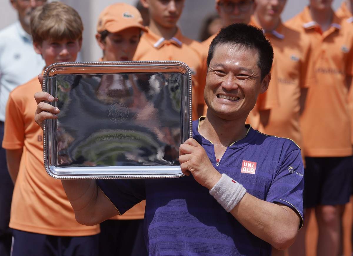 車椅子の日本のテニススターが引退する