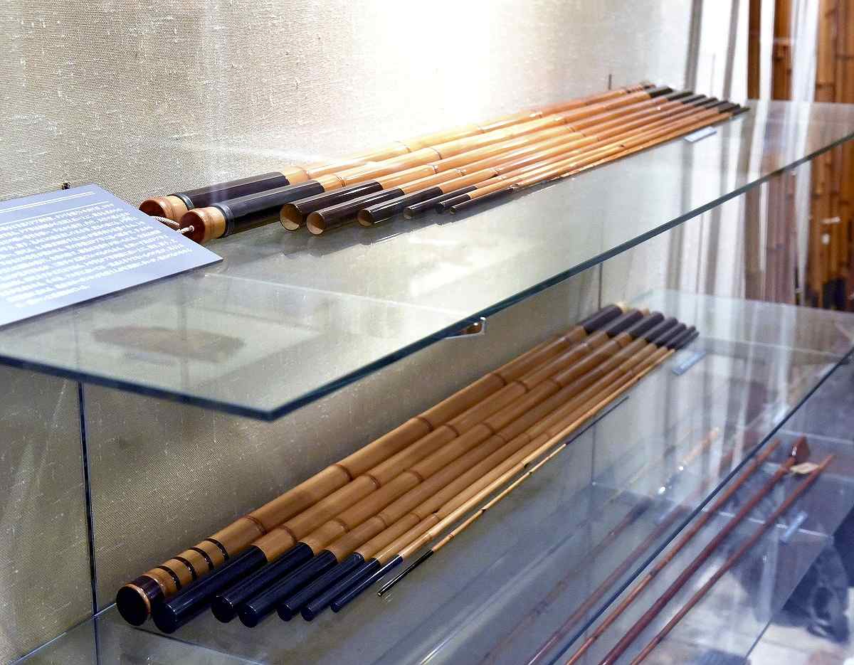 Fishing on X: Edo-wazao. These Japanese bamboo fishing poles are