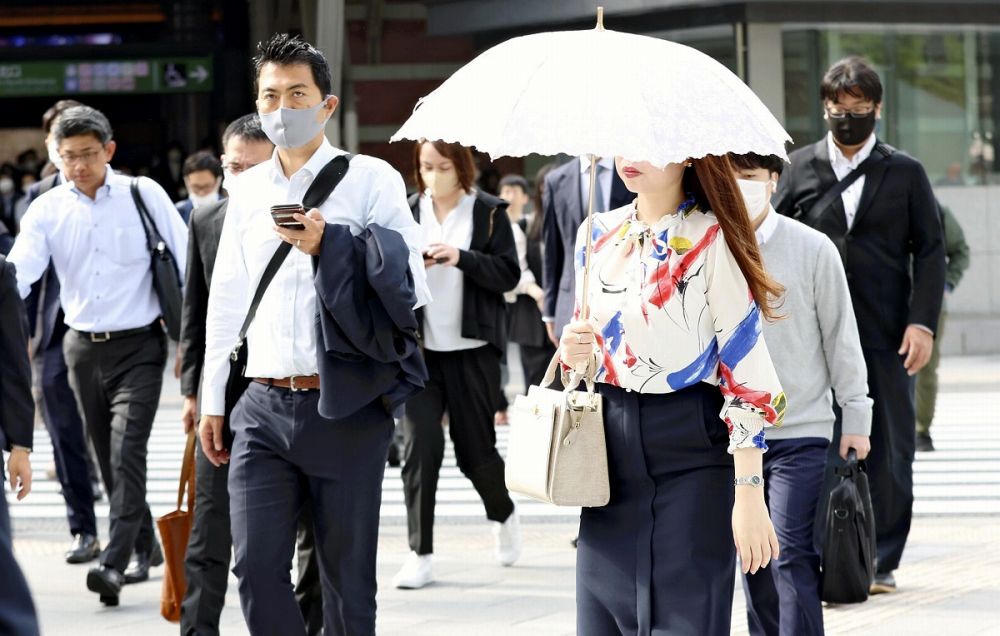 Summer Weather Felt Across Much of Japan - The Japan News