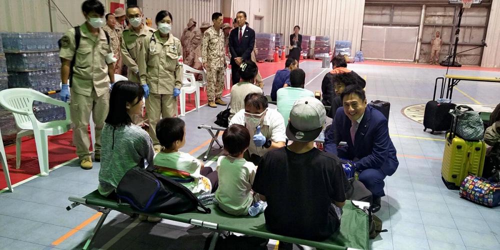 Les 8 derniers citoyens japonais évacués de Khartoum
