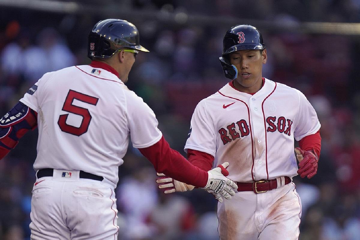 Trout's 3-run homer powers Angels' rally past Toronto, 9-5