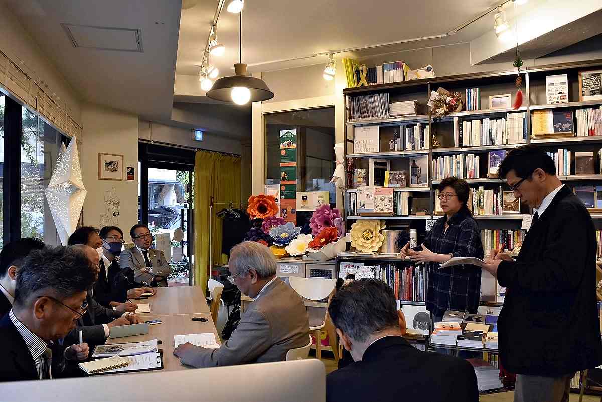 정부 지원으로 한국에 새로운 서점 개점