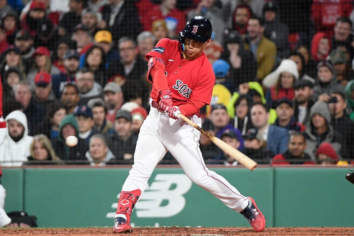Masataka Yoshida's Hitting Streak to 13 Games: Red Sox to 8-3 Win over Blue  Jays - The Japan News