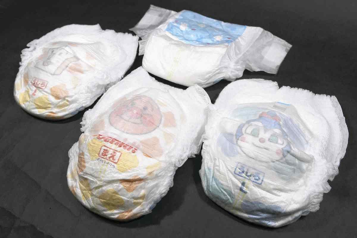 Tokyo's New Subscription Service for Diapers Eases Burden on Parents and  Nursery Schools - The Japan News