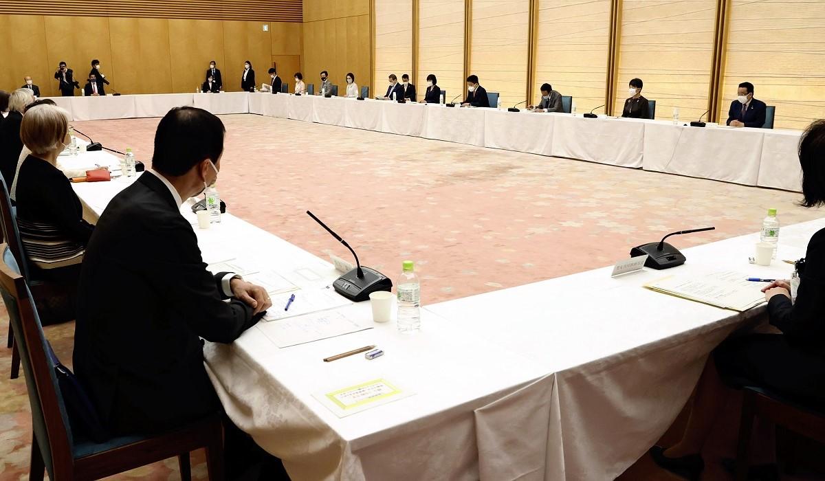 https://japannews.yomiuri.co.jp/wp-content/uploads/2023/06/Gender-Equality-Council-meeting-0605.jpg