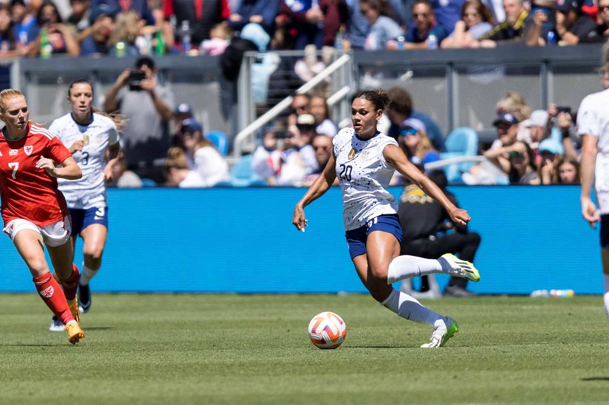 United States Arrive in New Zealand for Women's World Cup Defense - The  Japan News