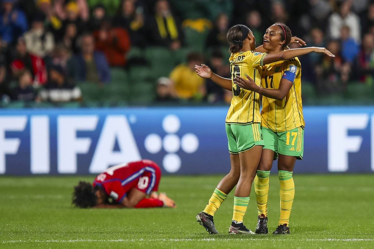 Argentina scores two goals in furious Women's World Cup comeback