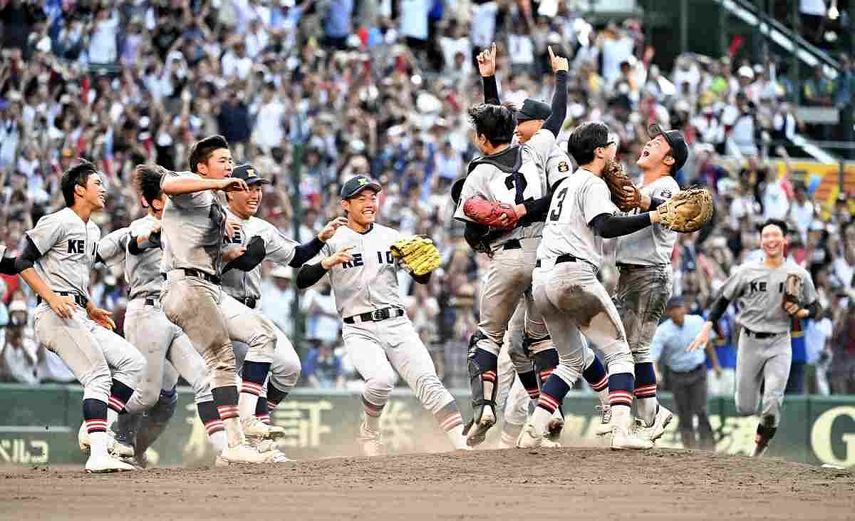 Keio Wins Japan's High School Baseball Championship for First Time
