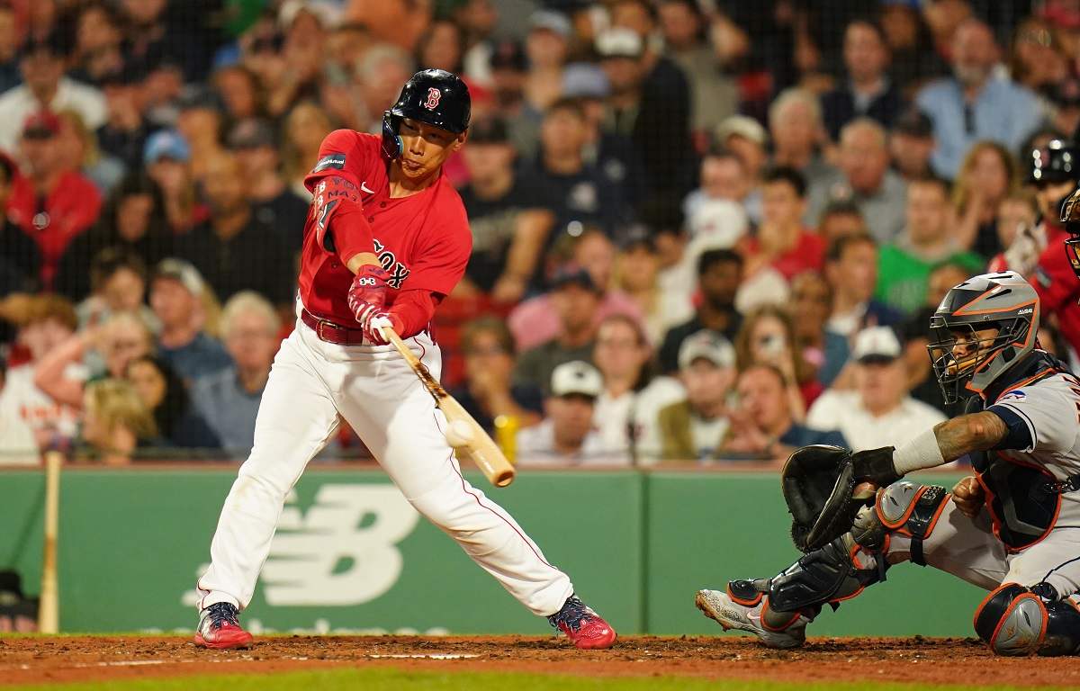 MLB: Jose Altuve hits for cycle as Astros club Red Sox: Masataka ...