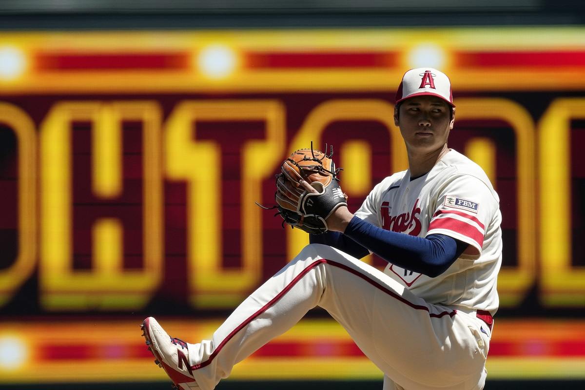 Shohei Ohtani leaves the mound abruptly in 2nd inning after 26 pitches for  the Angels