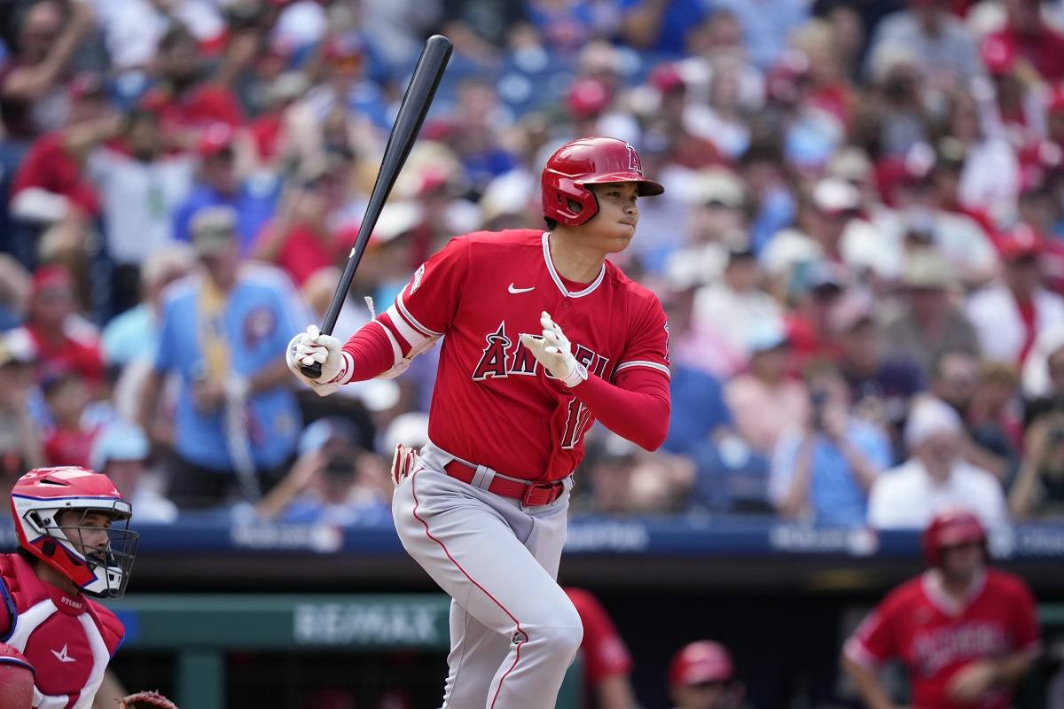 Harper's 300th homer not enough as Angels rally to beat Phillies 10-8 on  Drury's homer in 9th