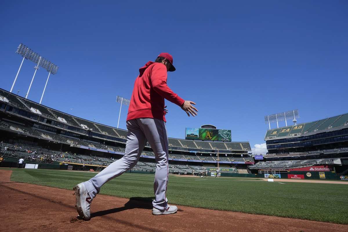 Angels Used Secret Shohei Ohtani Body Double for Team Picture