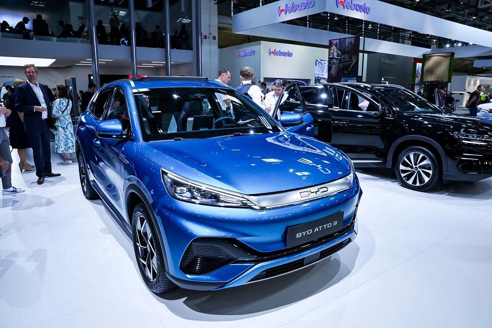 Exclusive Beijing Instructs Chinese EV Makers to Use Domestically