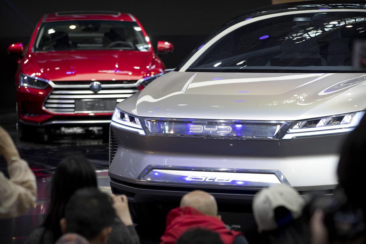 米国との緊張関係により、中国の電気自動車部品の国内生産