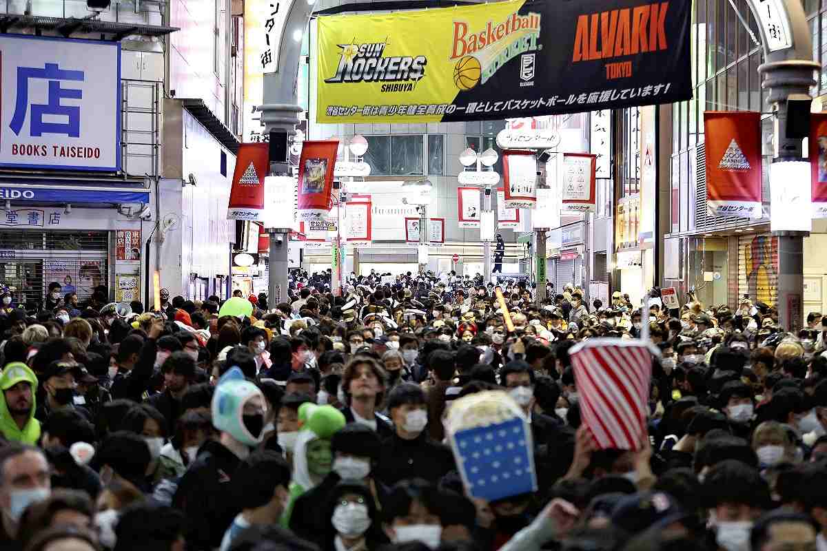 Shibuya Mayor Asks Foreign Visitors to Stay Away during Halloween The