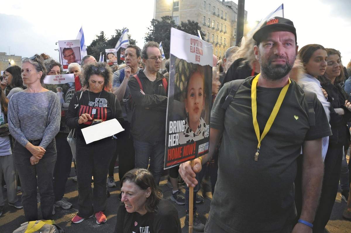 Tens of Thousands Rally in Jerusalem for Return of Hostages in Gaza ...