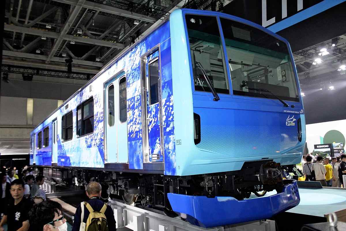 日本鉄道運営会社、水素燃料電池列車を通じた純済でCO2排出注目