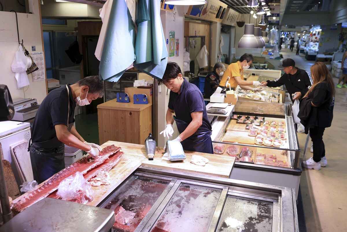 Series Tsukiji 1-1