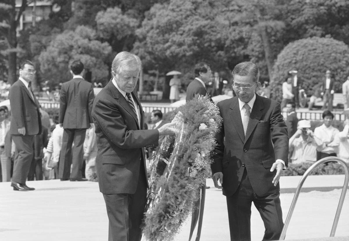 https://japannews.yomiuri.co.jp/wp-content/uploads/2024/12/Carter-Hiroshima.jpg