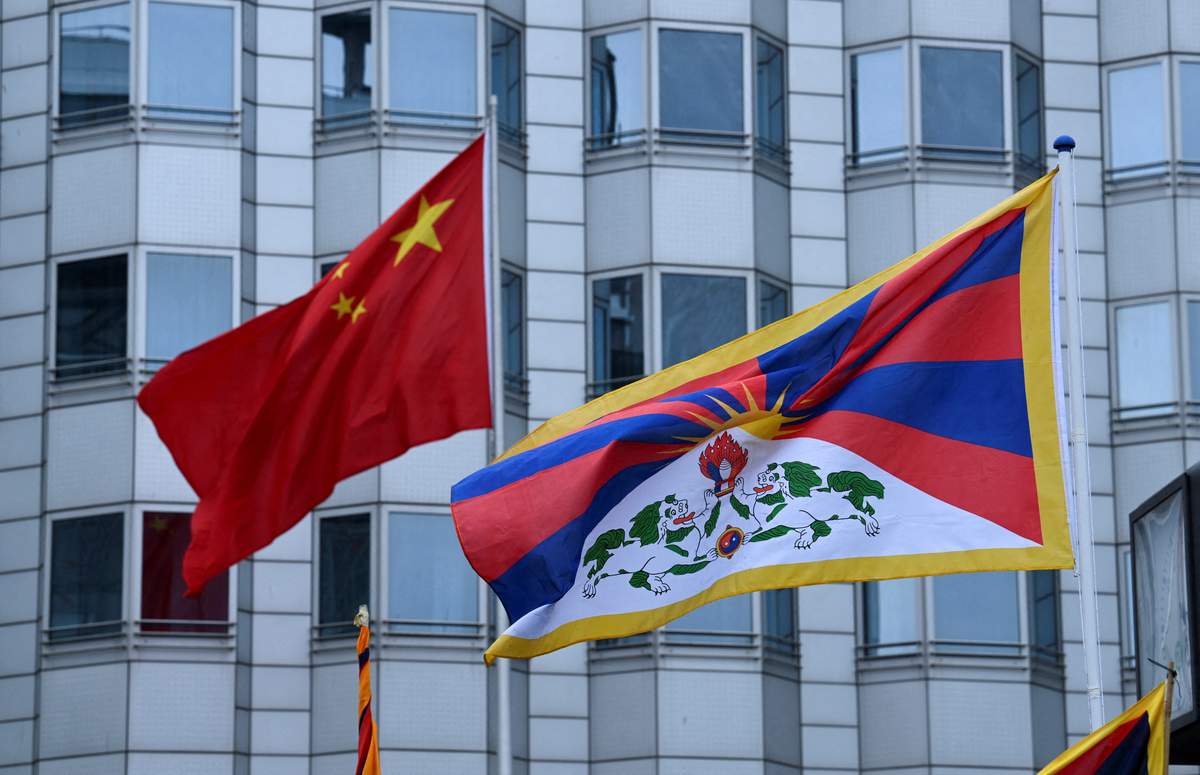 Strong Earthquake Strikes in China’s Tibet Region near Border with