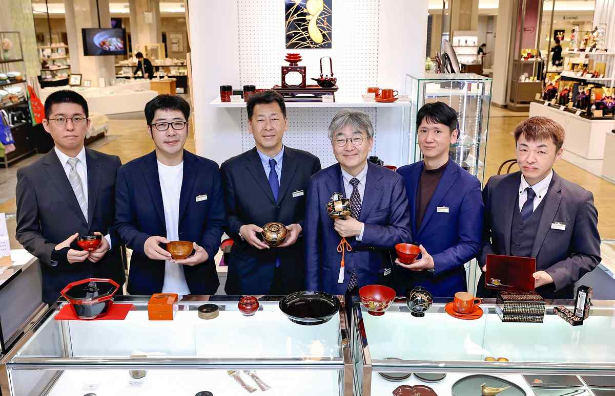 https://japannews.yomiuri.co.jp/wp-content/uploads/2025/02/noto-mitsukoshi1.jpg