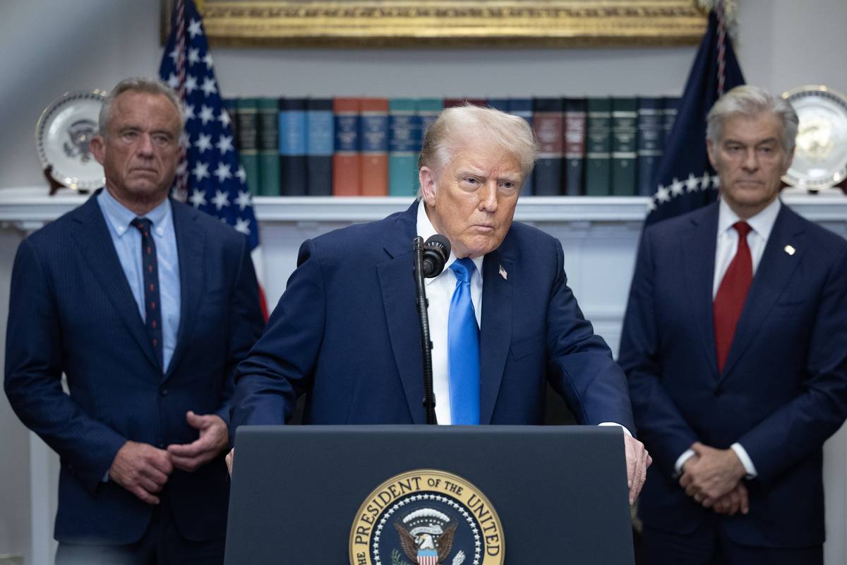 tylenol-trump-LTRCC4BDMLEMJORFTB7UW74M6I