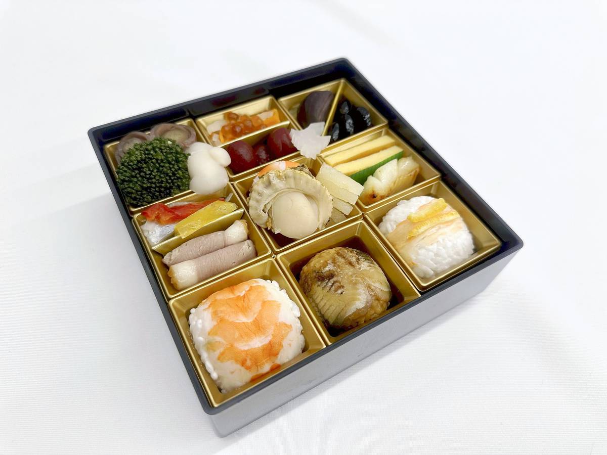 Osechi 3