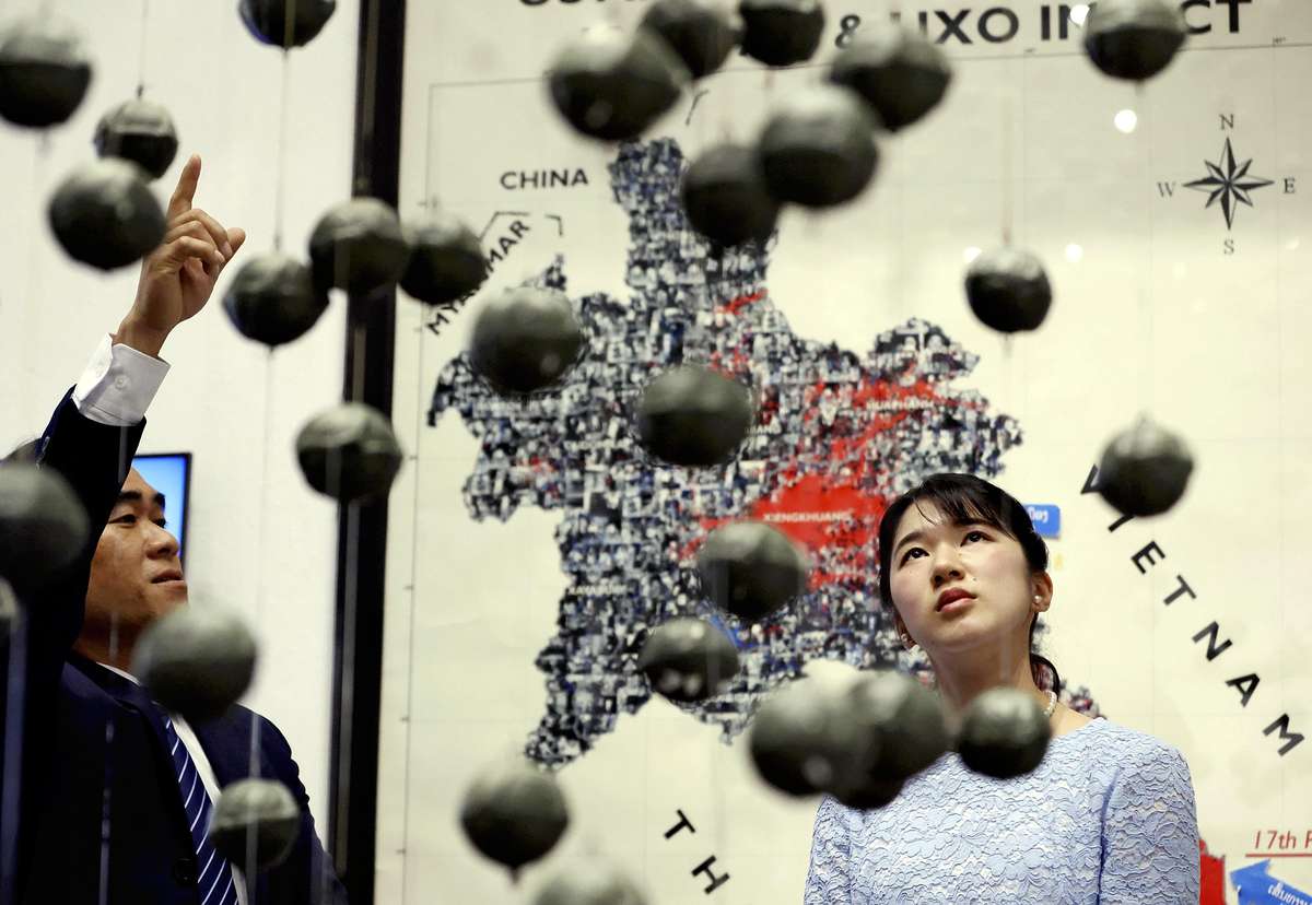 Princess Aiko Expresses Hope for Leftover Bombs to Disappear from Laos in Education Center Visit