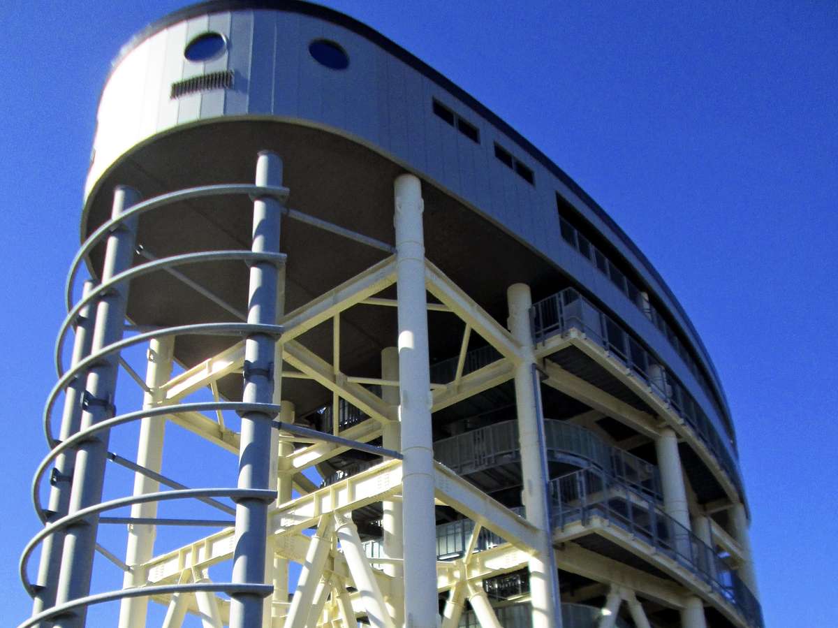 yomiuri.co.jp - 平子 - Extended Stays Become Focus for Tsunami Towers to Ensure Communities Have Adequate Accommodations in Earthquake-Prone Japan