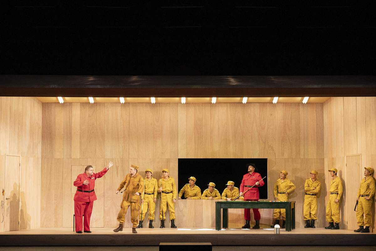 ‘Wozzeck’ at NTT A Worthy New Production for Opera’s Centenary, with Stellar Performances, Sets, Costumes, More