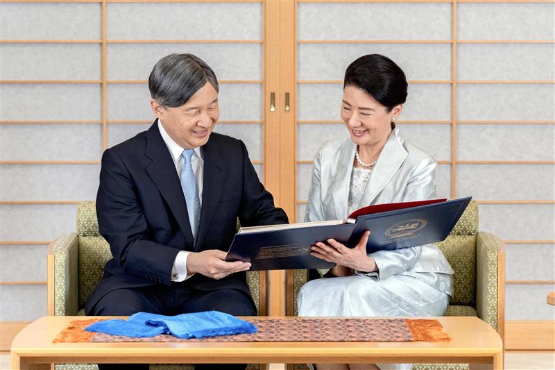 Japan’s Empress Turns 62, Reaffirms Pledge to Peace
