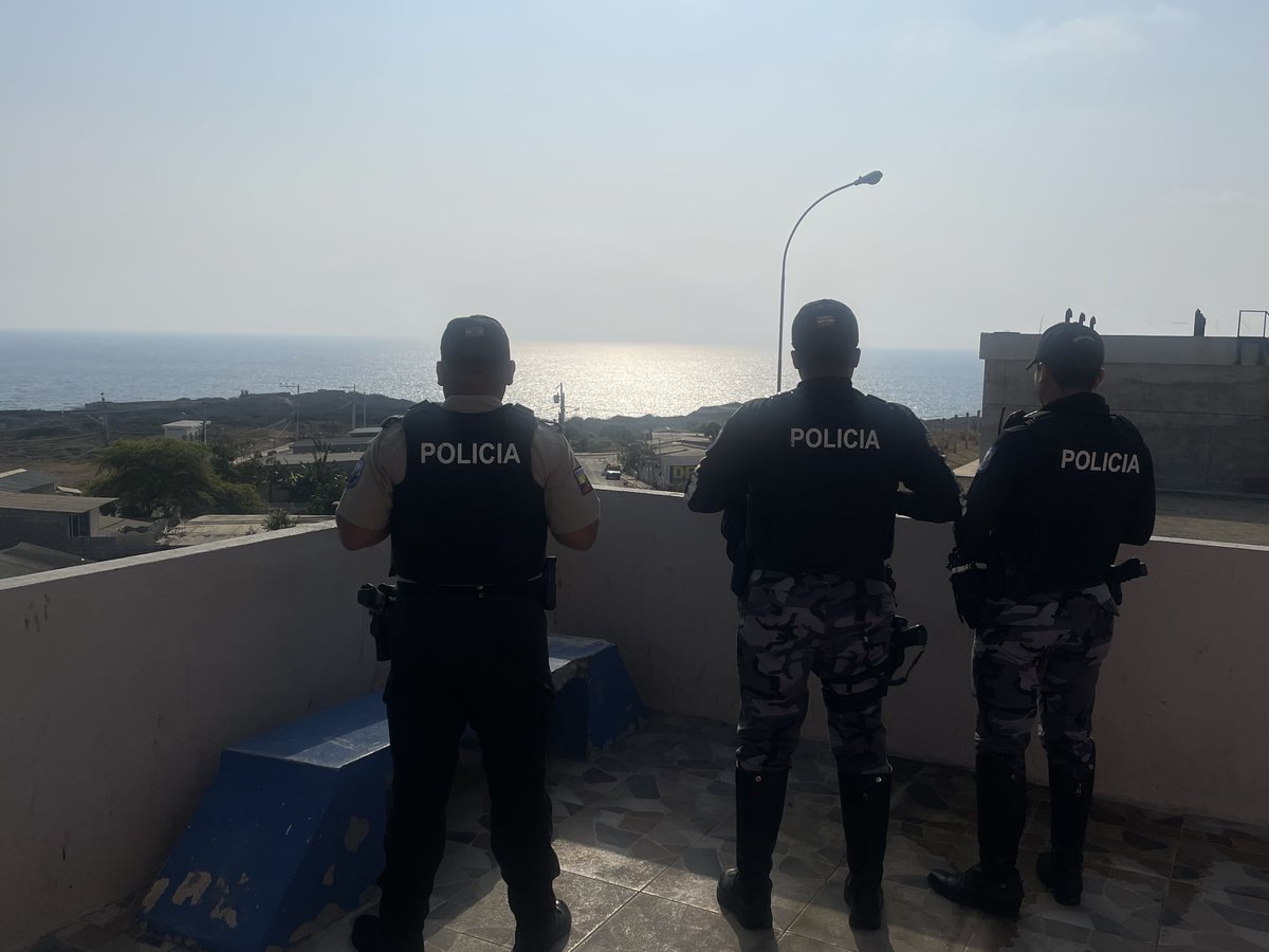 The U.S. Sank the Alleged Narco-Terrorists’ Boat — and Let Them Go