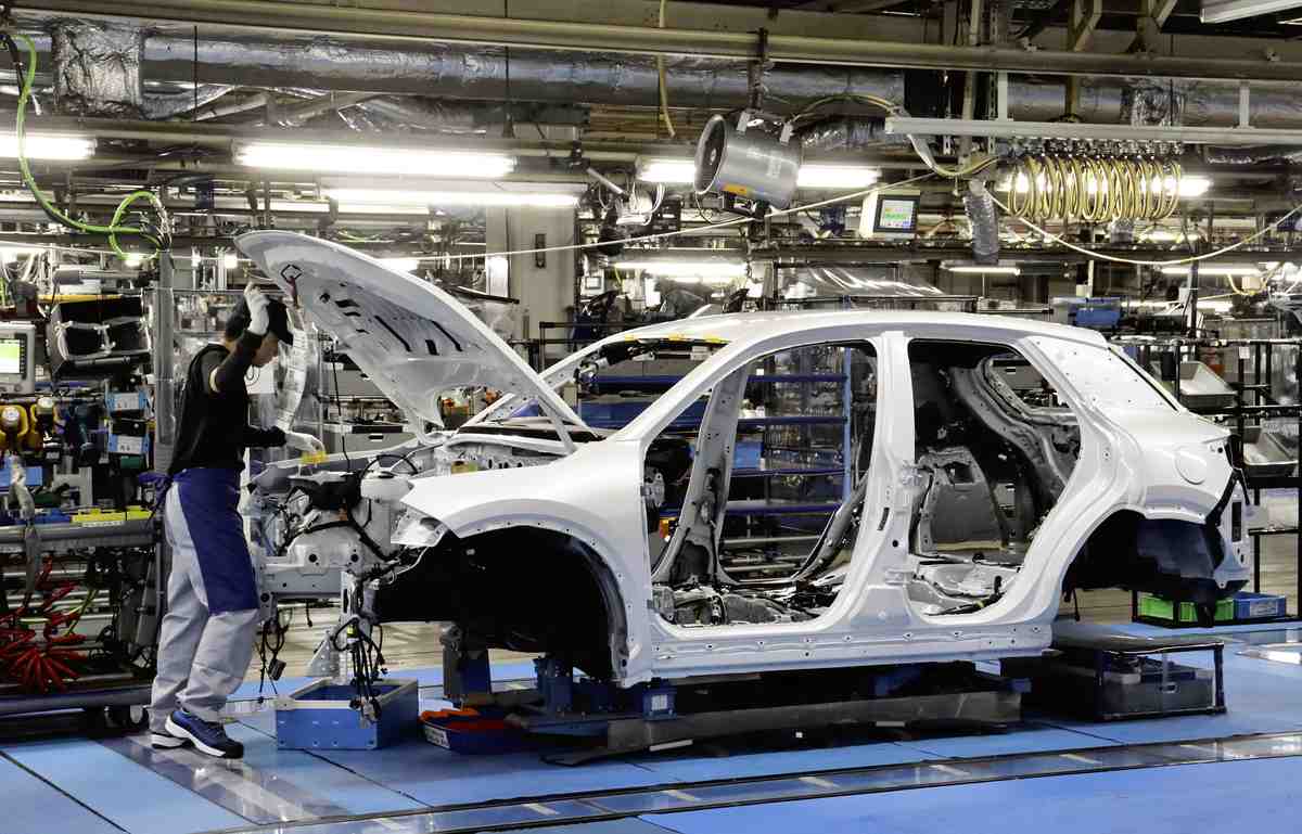 Toyota Sets 2026 Global Production Goal at Over 10 Mil. Units, Aiming to Meet U.S., Europe Hybrid Demand