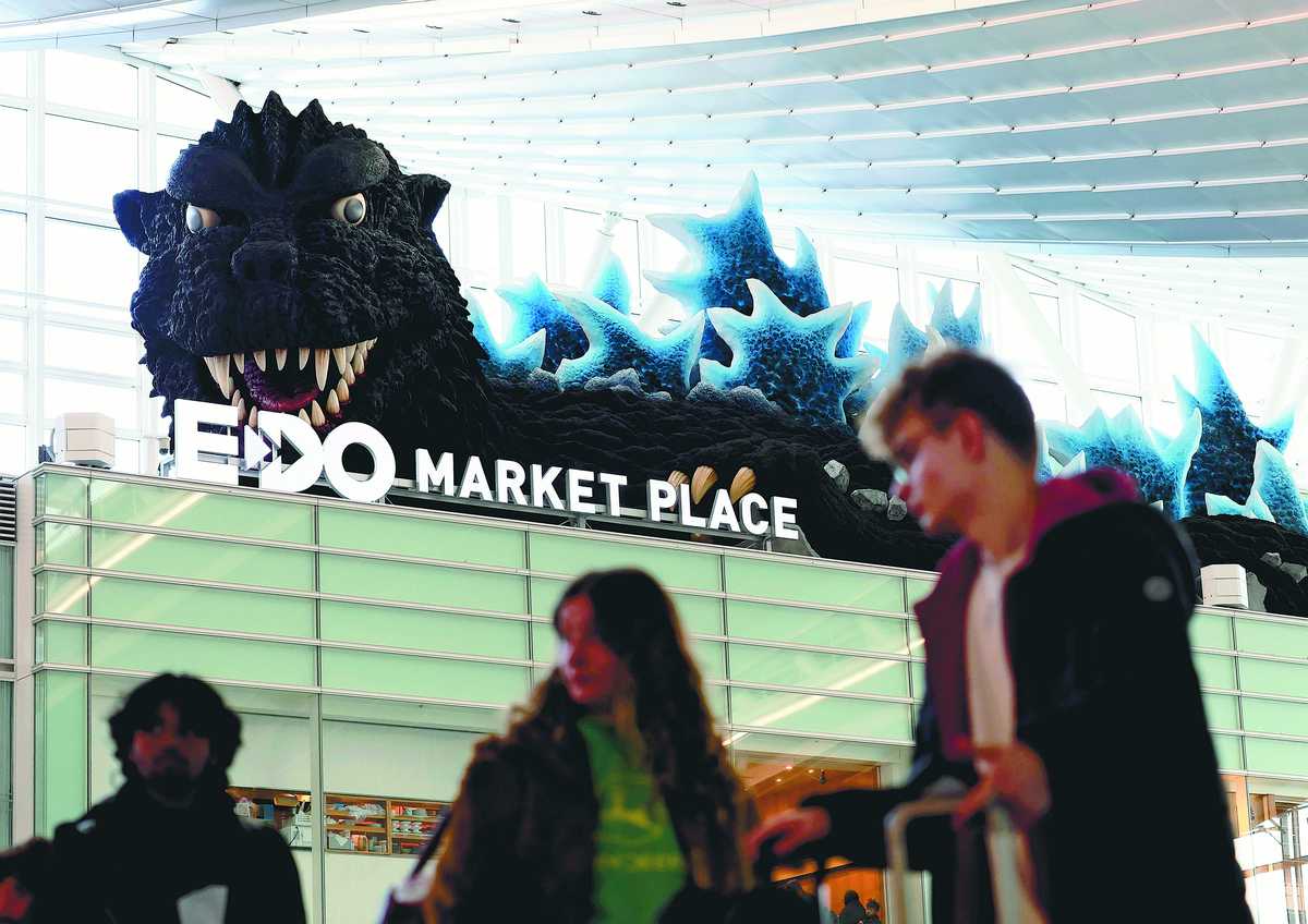 Godzilla Artwork at Japan’s Haneda Airport Terminal 3 Gives Travelers a BIG Welcome