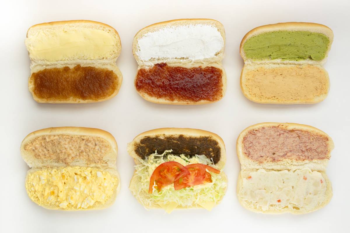 Japan Tourism / Morioka Bakery Fukudapan Sells 10,000 Koppepan Rolls Daily