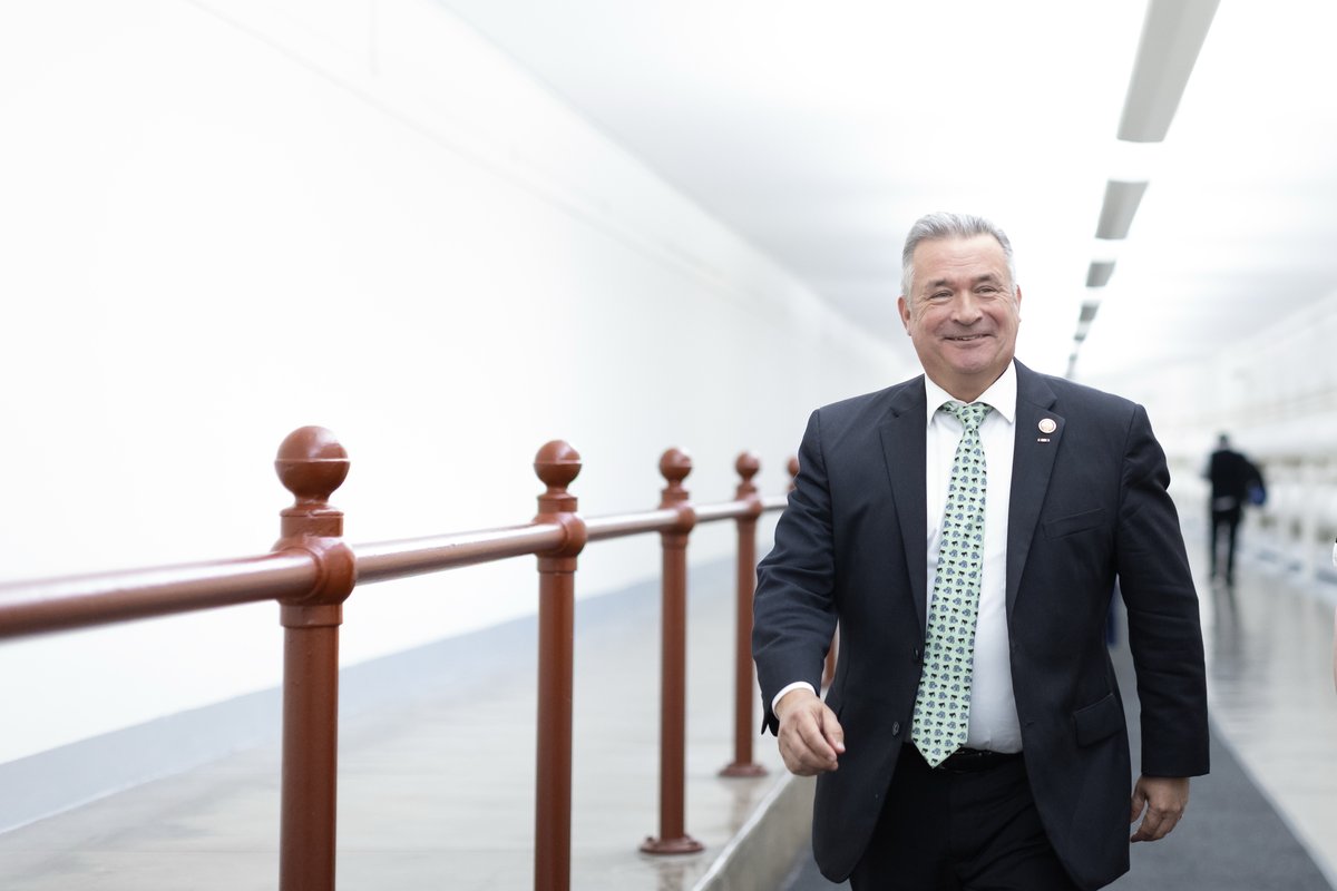 Why More Lawmakers Are Quitting Congress, and What It Means for the Midterms