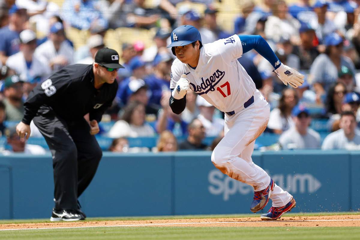 Wrobleski Dazzles with 6 Scoreless Innings, Wins 4th Straight Start as Dodgers Beat Cubs, 6-0