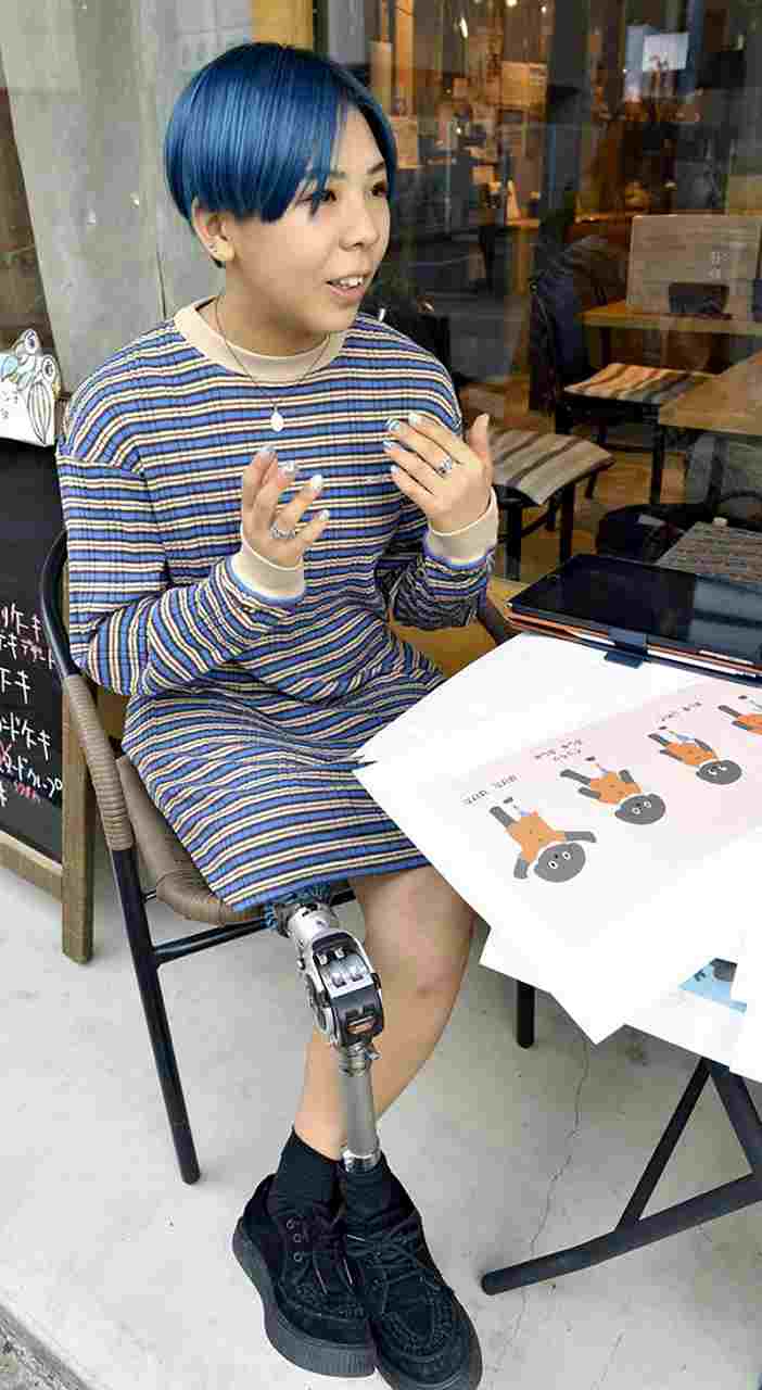 Aspiring Osaka model finds strength from Paralympics to be open about leg  prosthesis - The Mainichi