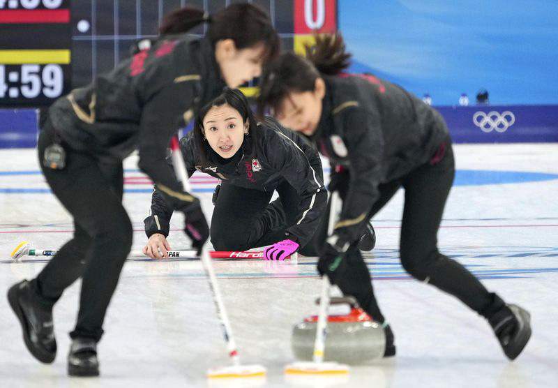 Ready To Roar: Japan Women's Curling Team Looking to Take It Up a